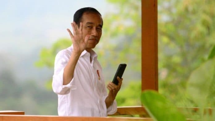 akhir_pemerintahan_jokowi_dinilai_memperkuat_kepentingan_politik