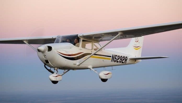 akibat_cuaca_buruk_pesawat_cessna_tabrak_hanggar_dan_tewaskan_5_orang_di_polandia