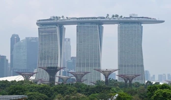 akibat_karhutla_indonesia_singapura_keluarkan_peringatan_kabut_asap_harian