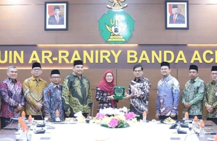 akreditasi_unggul_2024_uinsu_benchmarking_ke_uin_ar_raniry