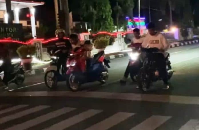 aksi_balap_liar_di_depan_balai_kota_siantar_ini_tanggapan_kapolres_dan_okp