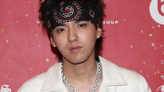 aktor_kris_wu_divonis_13_tahun_penjara_atas_kasus_pemerkosaan_dan_pencabulan