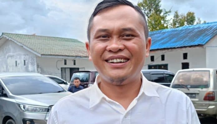 alfriansyah_ujung_kejahatan_lingkungan_picu_amblasnya_jalan_lintas_sidikalang_dolok_sanggul
