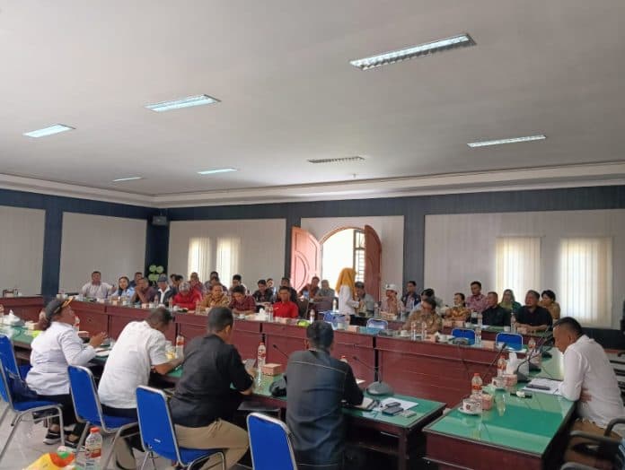 anggaran_belum_turun_panitia_pilpanag_di_simalungun_mengadu_ke_komisi_i_dprd