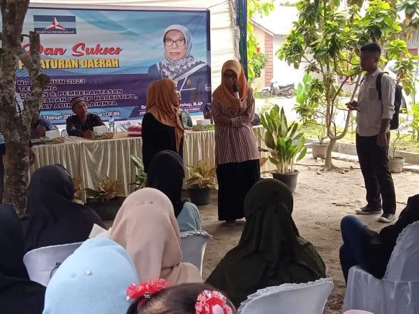 anggota_dprd_deli_serdang_ingatkan_warga_tentang_bahaya_narkoba