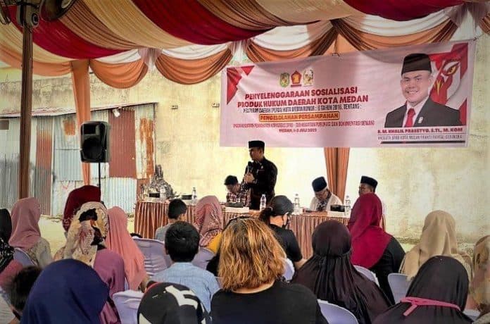 anggota_dprd_medan_imbau_masyarakat_terapkan_hidup_bersih_dan_mengolah_sampah