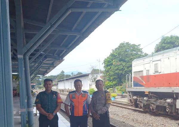 angkutan_kereta_api_siantar_medan_selama_nataru_dijamin_aman_dan_lancar