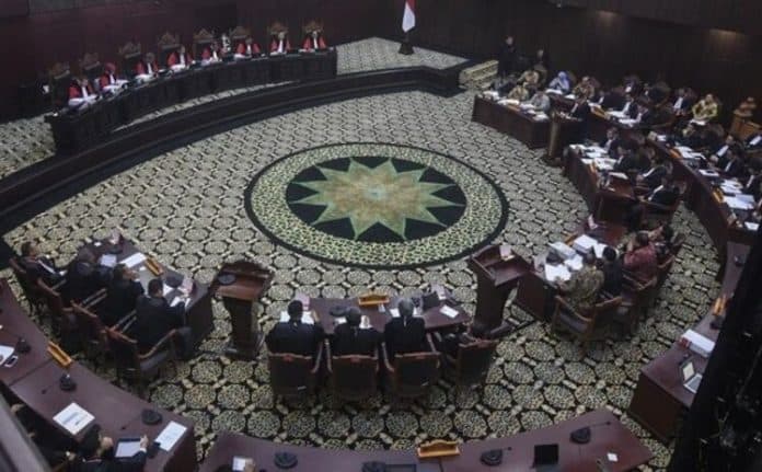 anies_prabowo_ganjar_dan_kpu_serahkan_kesimpulan_sengketa_pilpres