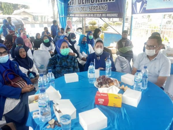anita_lubis_minta_pac_demokrat_jemput_aspirasi_masyarakat_deli_serdang