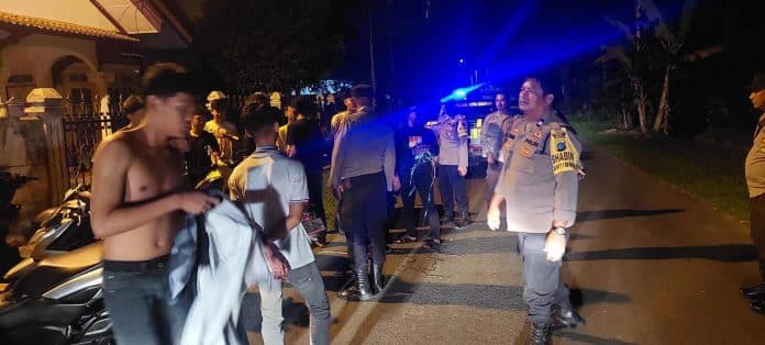 antisipasi_aksi_kriminalitas_polsek_kisaran_timur_patroli_kerumunan_remaja