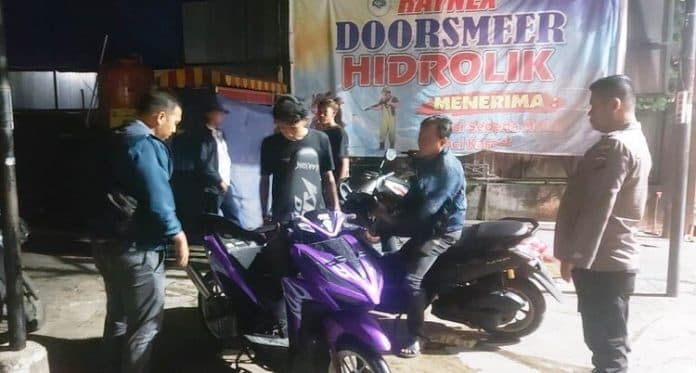 antisipasi_kejahatan_jalanan_polsek_medan_sunggal_gelar_hunting_dini_hari