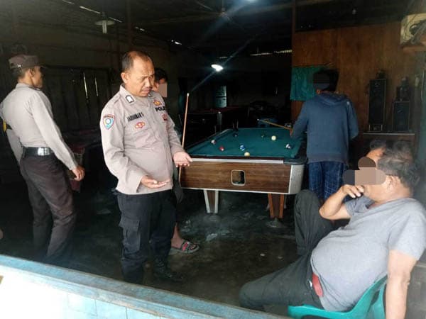 antisipasi_kenakalan_remaja_polsek_palipi_sambangi_kedai_biliar