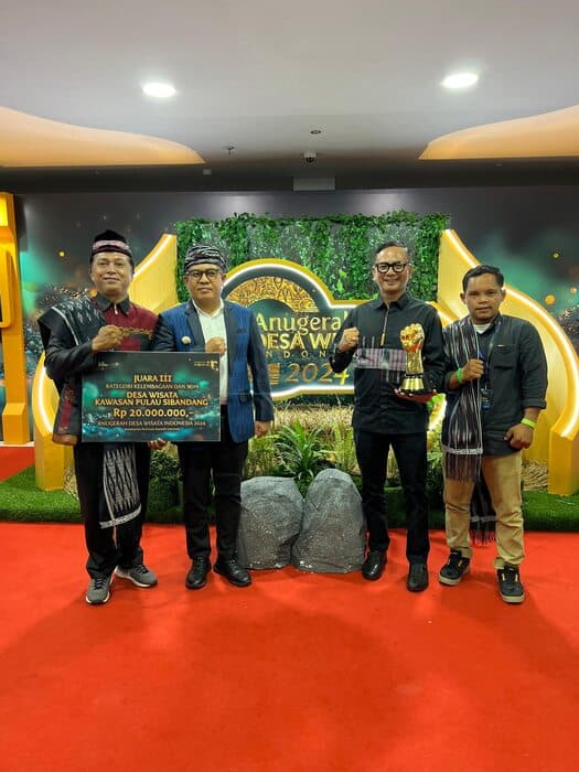 anugerah_desa_wisata_2024_pulau_sibandang_raih_juara_3_nasional