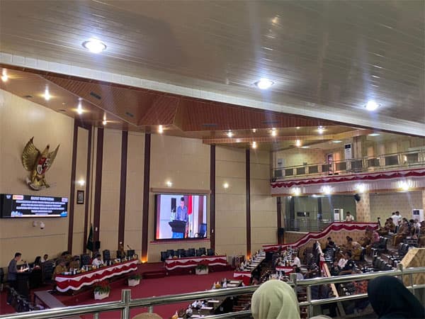 apbd_medan_meningkat_f_demokrat_jangan_hanya_infrastruktur_tapi_pikirkan_juga_sdm
