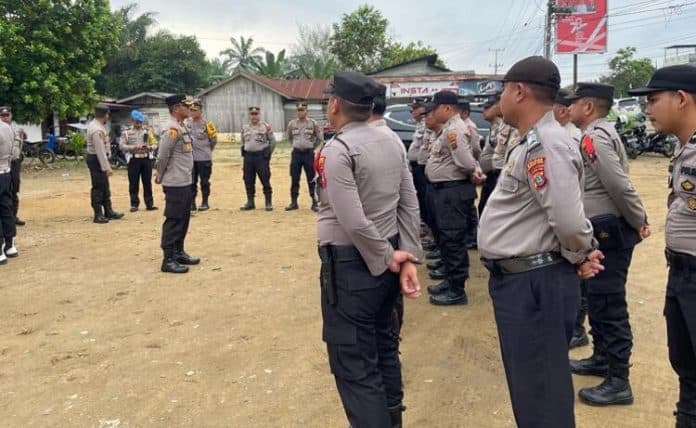 apel_pengamanan_di_kantor_ppk_ini_arahan_wakapolres_labusel