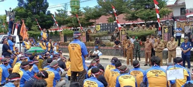appkd_tuntut_kadishub_dairi_dicopot_sekda_semua_ada_aturannya