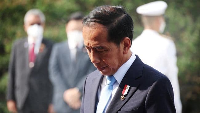 aremania_somasi_presiden_jokowi_tuntut_permintaan_minta_maaf