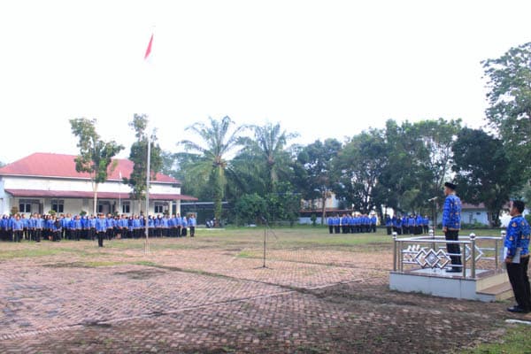 asn_labuhanbatu_diminta_tingkatkan_pelayanan_terhadap_masyarakat