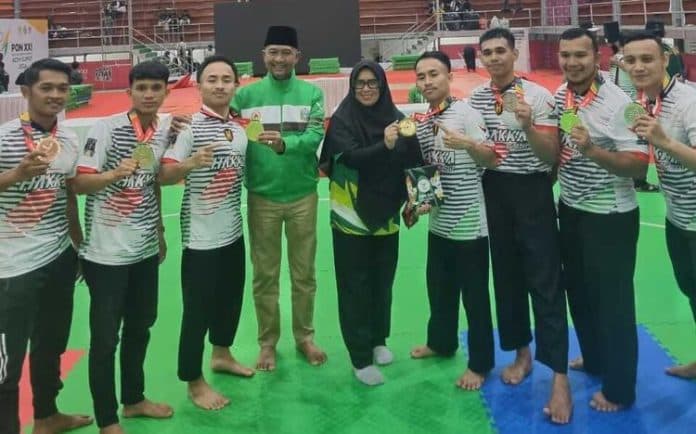 atlet_silat_deli_serdang_juara_umum_ii_rebut_3_emas_pon_xxi