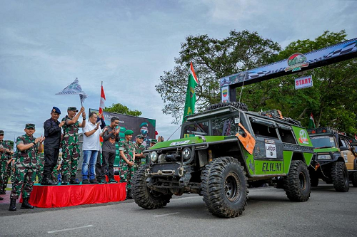 aulia_rachman_lepas_184_offroader_bukit_barisan_adventure_2022