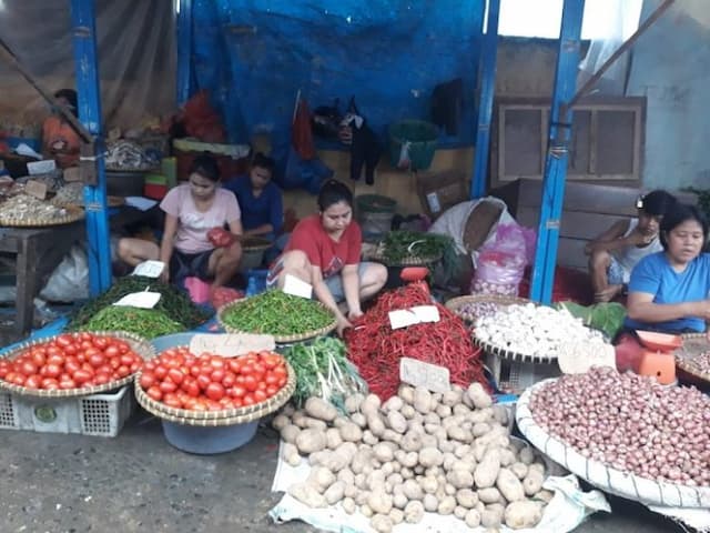 awal_november_kebutuhan_pokok_merangkak_naik_cabai_merah_tembus_rp44_ribu_per_kg