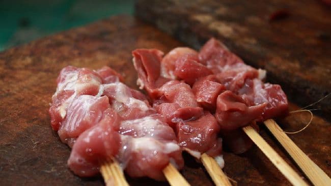 awas_ini_kesalahan_yang_sering_dilakukan_saat_masak_daging_kambing_kurban