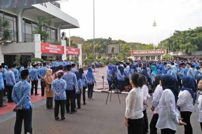 awas_pencabutan_larangan_perjalanan_dinas_bagi_asn_berisiko_tinggi_sebarkan_covid_19