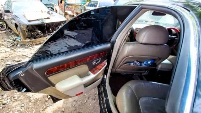 awas_ternyata_ini_pemicu_bau_tidak_sedap_pada_kabin_mobil_bekas