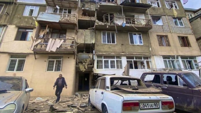 azerbaijan_memulai_operasi_militer_ke_karabakh