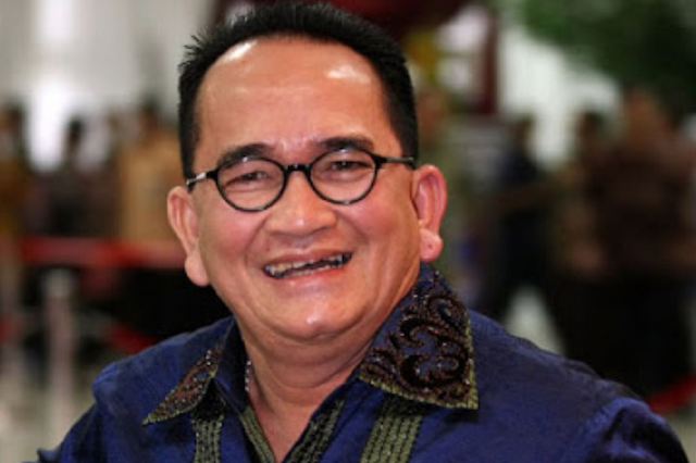badai_demo_uu_cipta_kerja_sudah_berlalu_ini_kata_ruhut_sitompul