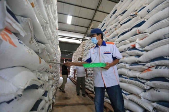 badan_pangan_pastikan_cadangan_beras_pemerintah_tersedia