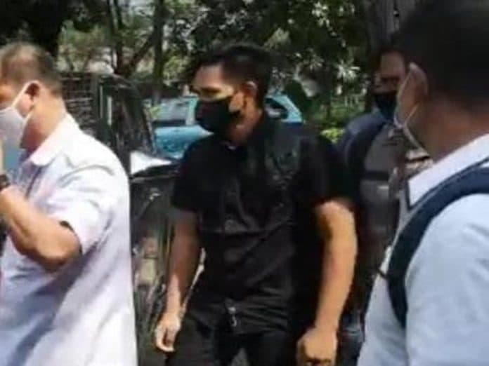bah_ternyata_bharada_e_bukan_jago_tembak_baru_dapat_pistol_november_2021_lalu
