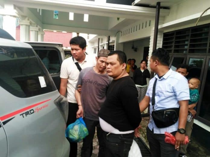 bah_usai_sidang_terdakwa_bawa_narkoba_di_pn_belawan