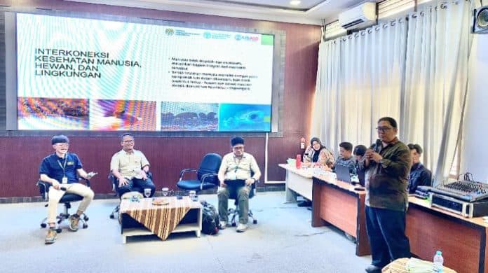 bahaya_zoonosis_pelihara_hewan_di_rumah_rawan_terkena_penyakit