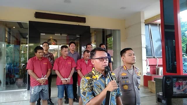 bakar_rumah_wartawan_polda_sumut_ada_aliran_dana