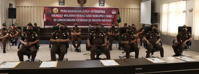 bangun_zona_integritas_kejari_medan_unang_margabus_unang_korupsi