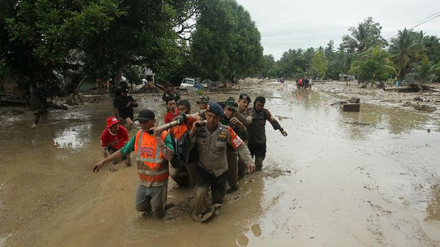 banjir_di_luwu_utara_sulsel_rendam_4930_rumah_renggut_21_nyawa