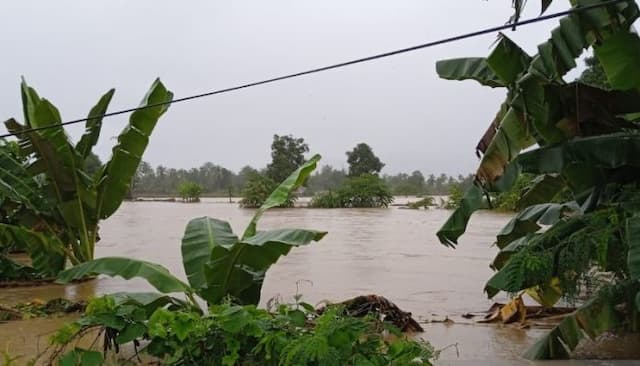 banjir_ketinggian_3_meter_landa_luwu_menewaskan_14_orang