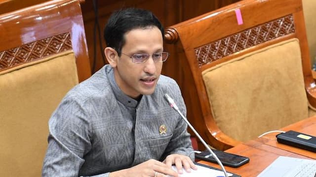 bantuan_ukt_1_triliun_nadiem_pastikan_tidak_ada_mahasiswa_drop_out