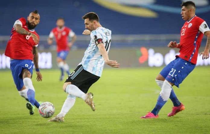 banyak_buang_peluang_argentina_cile_bermain_imbang