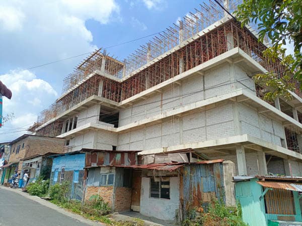 banyaknya_pembangunan_liar_di_atas_lahan_milik_pemerintah_di_kota_siantar