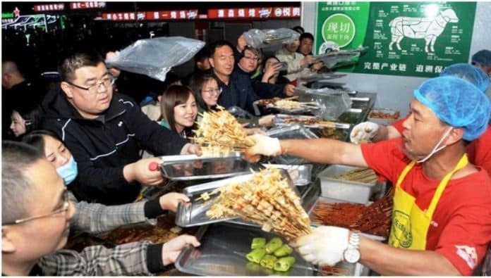 barbekyu_zibo_membawa_ketenaran_ke_kota_industri_china