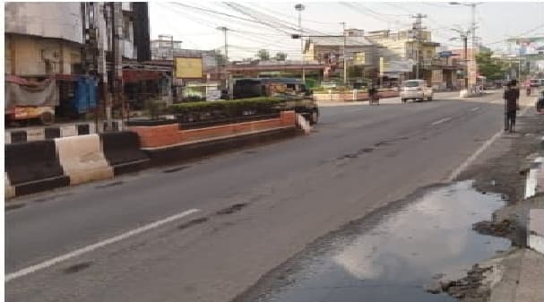 baru_3_bulan_diaspal_jalan_jendral_sudirman_tebing_tinggi_mulai_berlubang