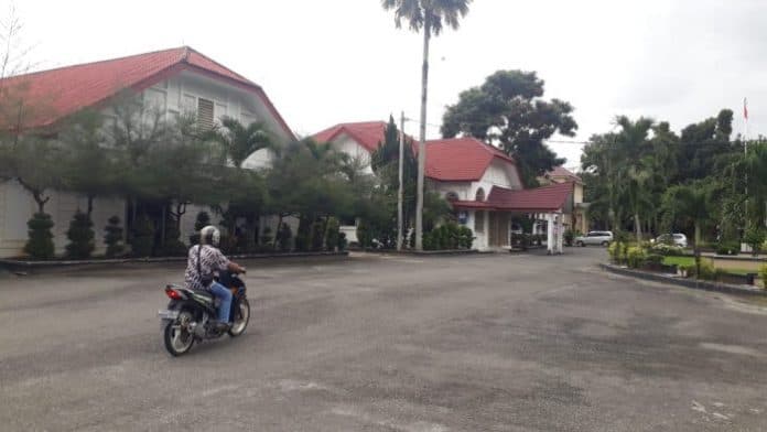 baru_pulang_konsultasi_anggota_dprd_siantar_pergi_lagi