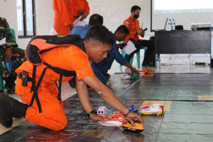 basarnas_gelar_tactical_floor_game_tfg_pengamanan_balap_f1h2o_powerboat