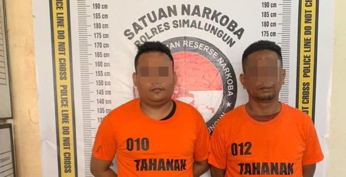 bawa_100_gram_sabu_dua_warga_asahan_ditangkap_di_warung_miso_simalungun