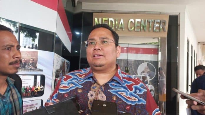 bawaslu_dapat_laporan_truk_logistik_tak_dikawal_polisi