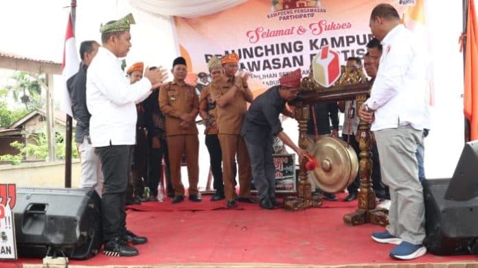 bawaslu_labuhanbatu_launching_kampoeng_pengawasan_partisipatif_pilkada_serentak_2024