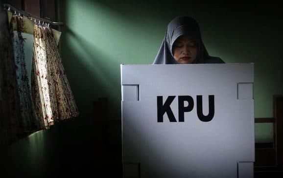 bawaslu_sarankan_calon_petahana_tidak_menjabat_ketua_gugus_covid_daerah