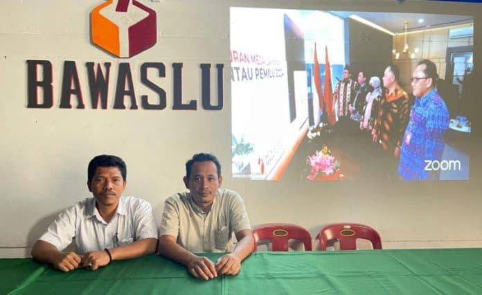 bawaslu_siantar_lauching_pendaftaran_pemantau_pemilu